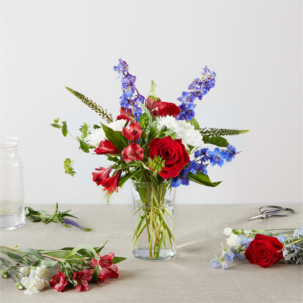 Star Spangled - A Florist Original – Grass Valley Florist, Grass Valley CA