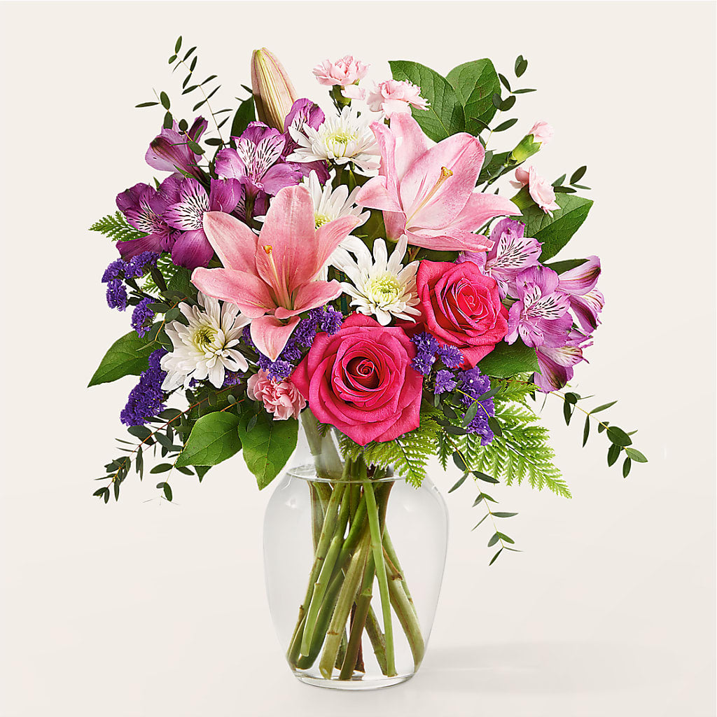 Lace & Pearls Bouquet – Grass Valley Florist, Grass Valley CA