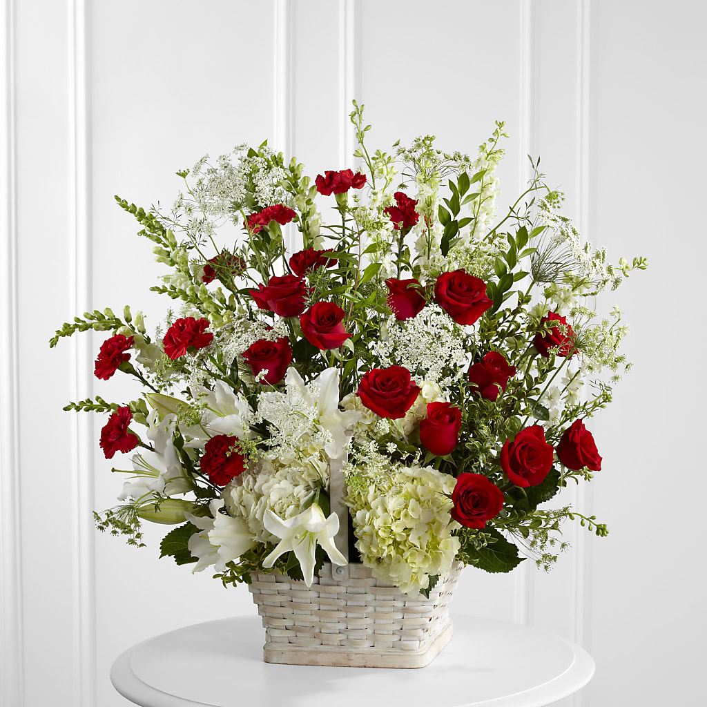 In Loving Memory Arrangement – Grass Valley Florist, Grass Valley CA