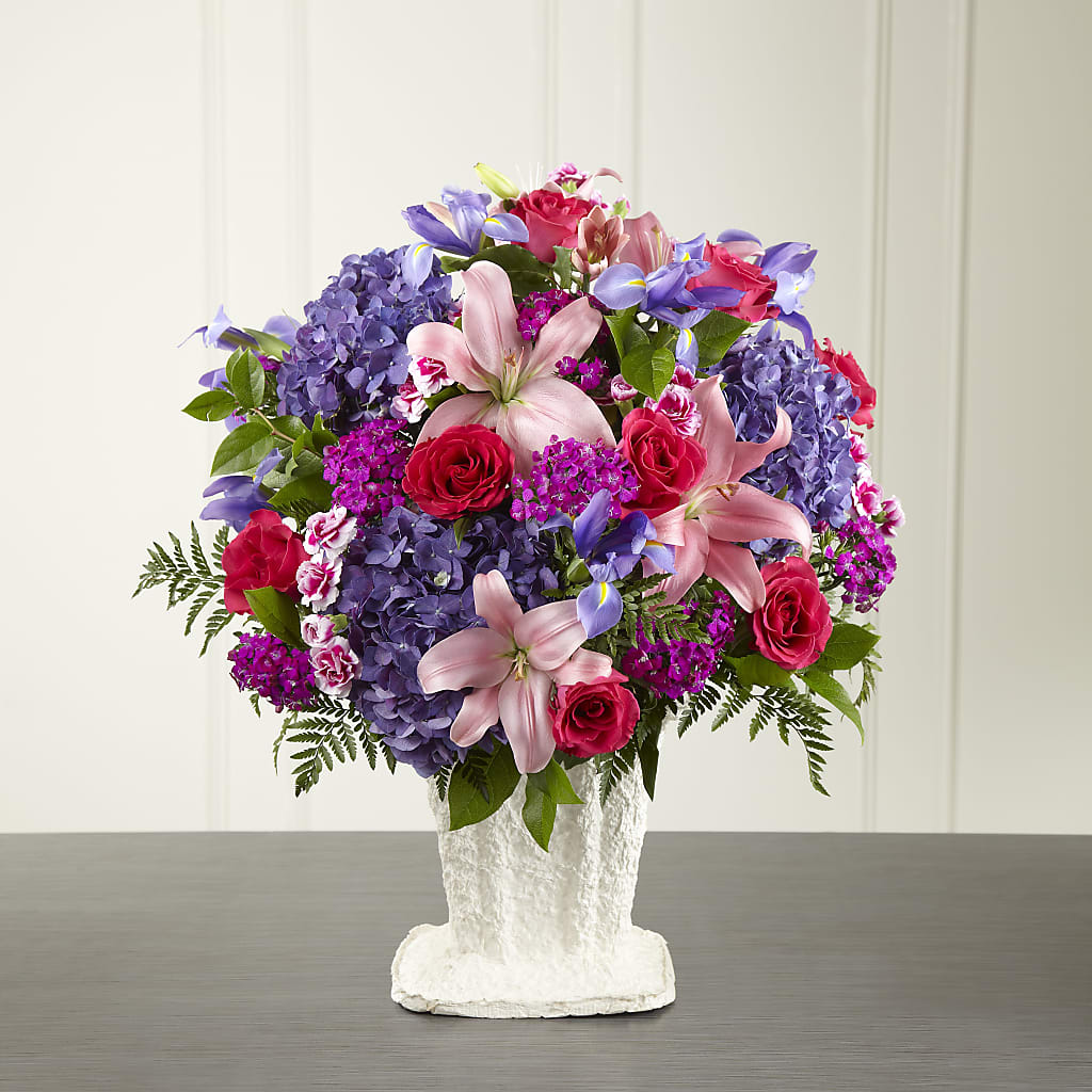 We Fondly Remember Arrangement – Grass Valley Florist, Grass Valley CA