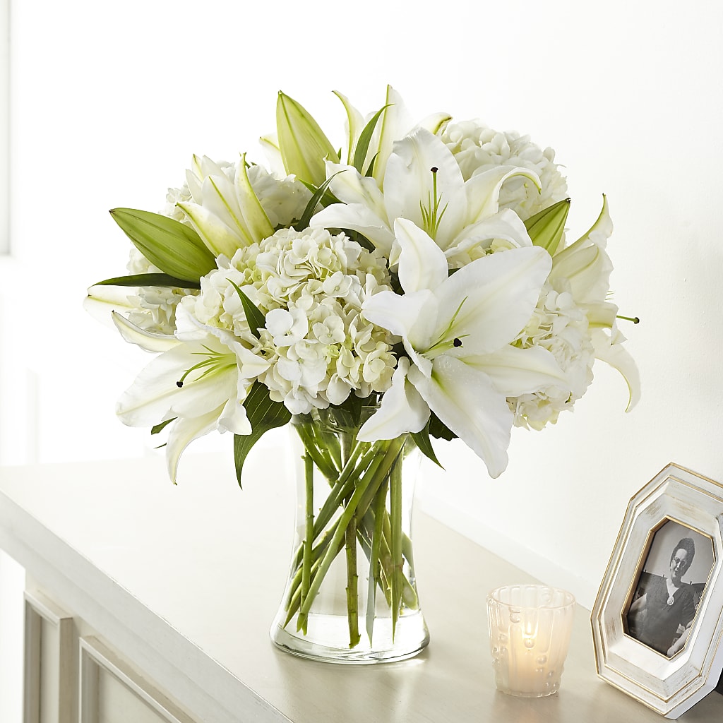 Compassionate Lily Bouquet – Grass Valley Florist, Grass Valley CA