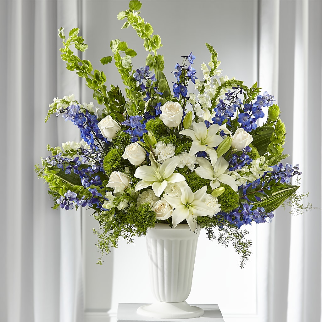 Heartfelt Hope Arrangement – Grass Valley Florist, Grass Valley CA