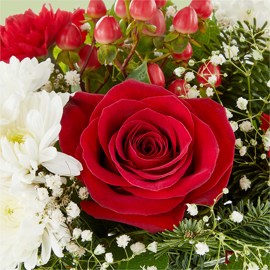 Chance of Flurries Bouquet –  Grass Valley Florist, Grass Valley CA